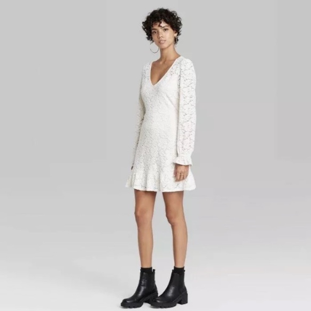 Wild Fable Dress Medium Juniors Mini Lace Long Sleeve Cream Skater Dress NWT - Picture 1 of 4